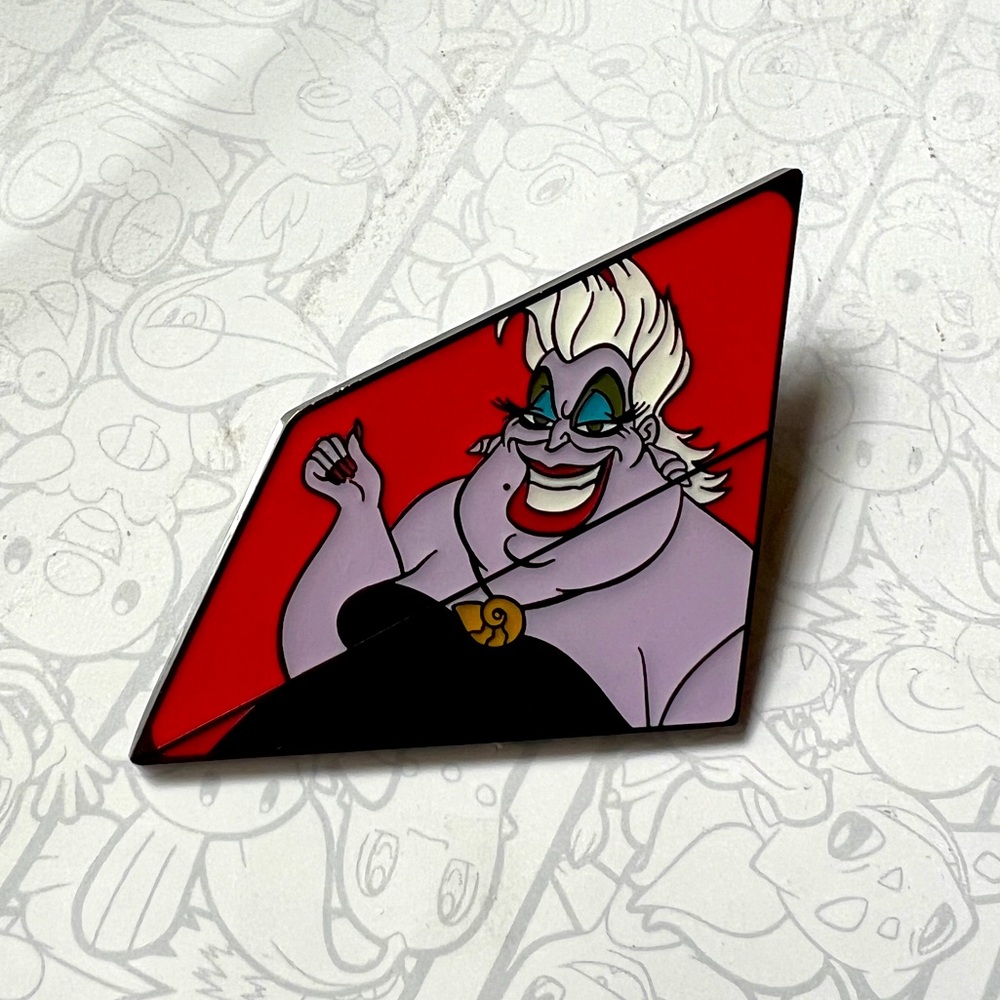 Loungefly Villains Blind Box Pin-Ursula